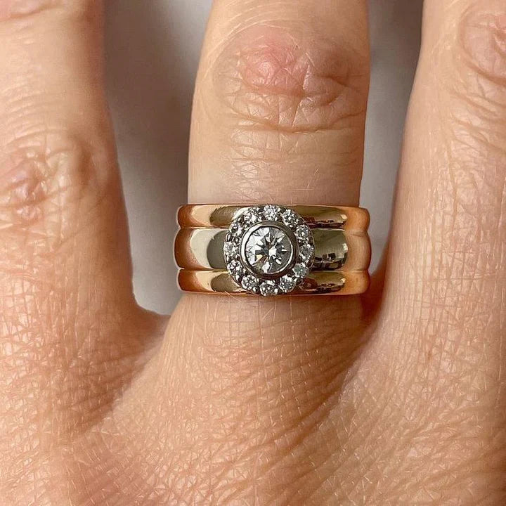 Bague vintage en or cristallin