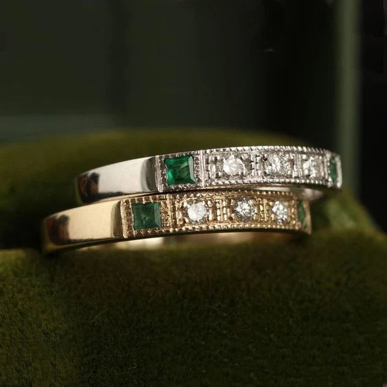 Bague en or et argent avec zircon vert
