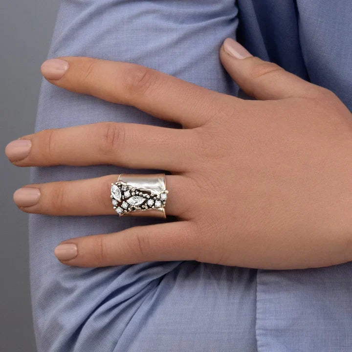 Bague vintage en argent et zircone
