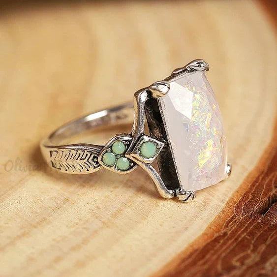 Bague Vintage Opale Cubique en Argent