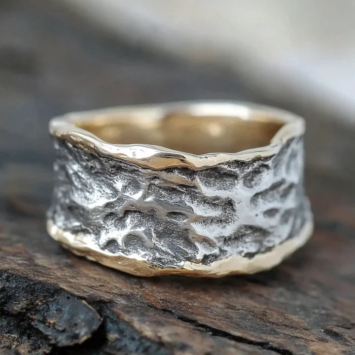 Bague forgée vintage minimaliste