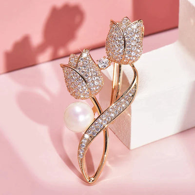 Broche Tulipe avec Zircon et Perle en Or