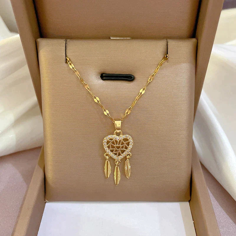 Pendentif Coeur et Feuilles avec Zirconias en Or et en Argent