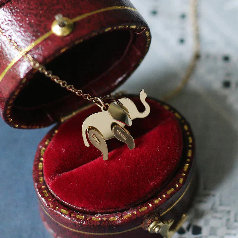 Pendentif d'Éléphant en Or