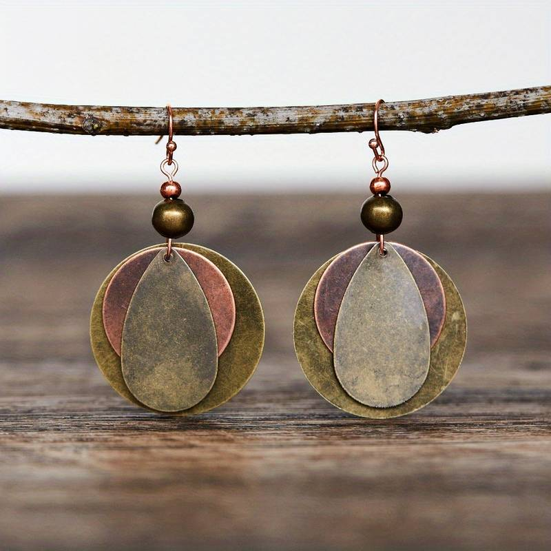 Boucles d'oreilles brunes arrondies